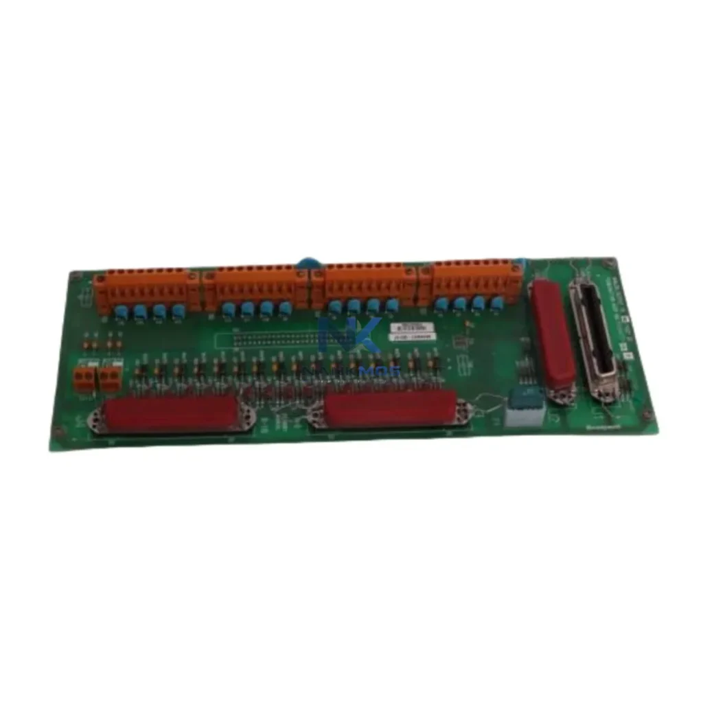 ABB 3BHE057901R0101 PCD235 C101 System-Ready Comm Module for Symphony Plus 3BHE057901R0101 PCD235 C101 industrial automation spare part