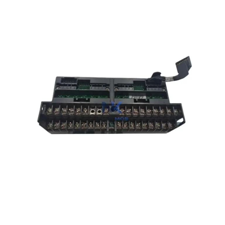 GE Fanuc IC670CHS001E I/O Terminal Block